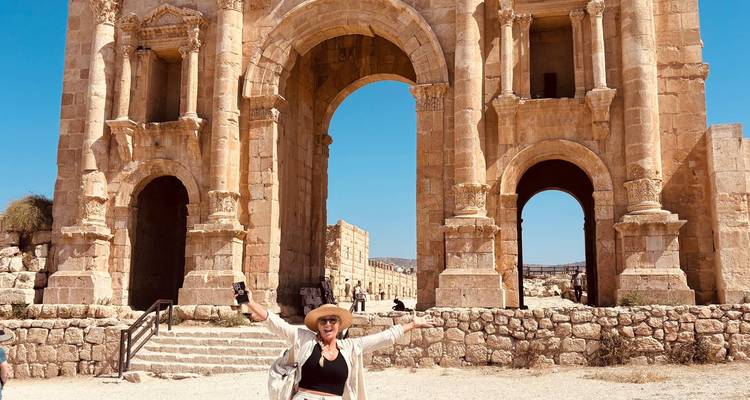 Voyage de 9 jours en Jordanie : Voyagez à travers le temps en Jordanie en petit groupe - Globe Drifters 10