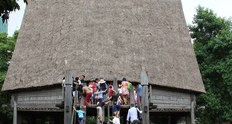 Explore Vietnam Hanoi- Tam Coc - Ha Long Bay - Ho Chi Minh City 7 Day - Vacation Holidays - Rustic Asia Travel 1