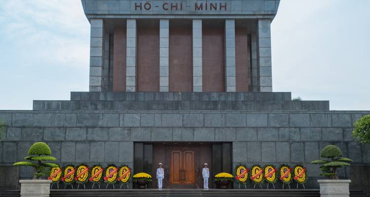 Explore Vietnam Hanoi- Tam Coc - Ha Long Bay - Ho Chi Minh City 7 Day - Vacation Holidays - Rustic Asia Travel 4