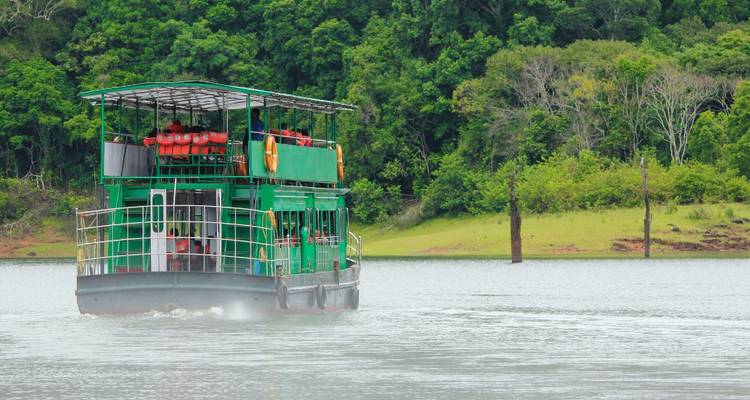 Au départ de Cochin : 8 jours d'excursion au Kerala avec croisière en bateau à moteur -  Taj Voyages Tours  10