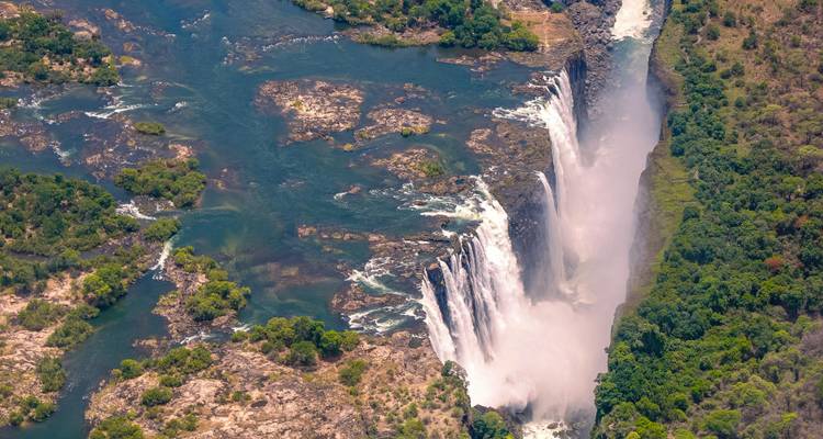 Viewing Victoria Falls from both Zambia & Zimbabwe sides- Half Day - Lochinvar Safaris 9