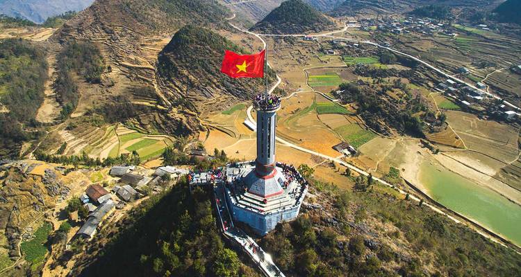 Ha Giang Escape 4 Day by Car/Jeep/Motobike ( Dept Morning ) - Bee Gng International Joint Stock Company 6