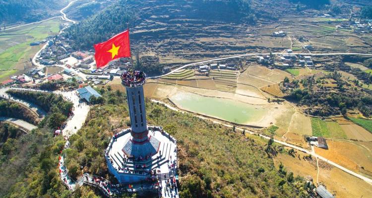 Ha Giang Loop Tour 5Day/4Night by Car/Jeep/Motobike ( Dept Everning) - Bee Gng International Joint Stock Company 9