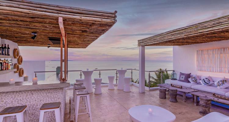 Reserva privada de caza Savanna y Santorini - DERTOUR 1