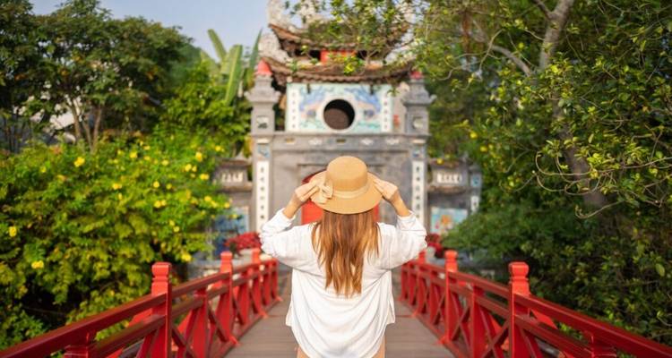 Vietnam en movimiento: Una odisea de templos, túneles y vías fluviales - 8 días - Receptivo Aborigen Tours 2