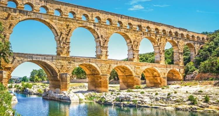 Un voyage pour admirer les magnifiques paysages de la vallée du Rhône (croisière de port à port) - MISTRAL - CroisiEurope River Cruises 4