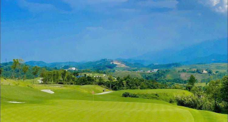 Circuito de Golf Hanoi Vietnam 5 Días 4 Noches con 3 rondas - Bamboo Hat Tours.,ltd 3