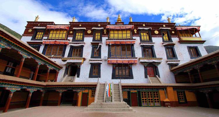 Découvrez le Tibet : les merveilles spirituelles et culturelles de Lhassa ! - MTA Destination Management Company 4