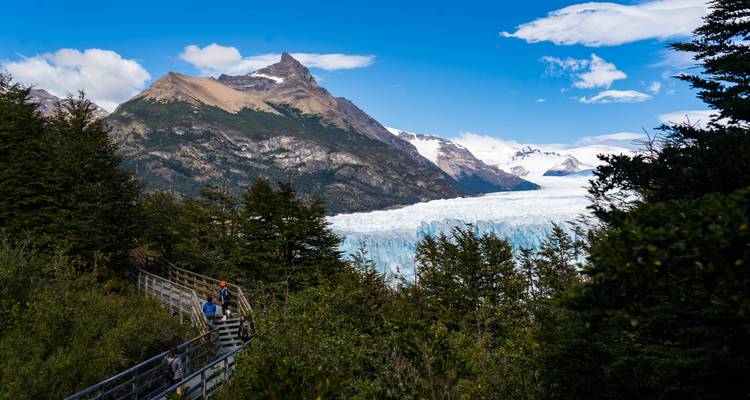 Between Glaciers and Trails: 7 Days of Adventure in Calafate and Chaltén - Signature DMC 1