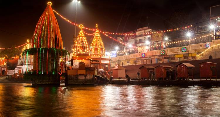 Spiritual Tour of India: Varanasi, Ayodhya, Prayagraj (4 Nights 5 Days) -  Taj Voyages Tours  2