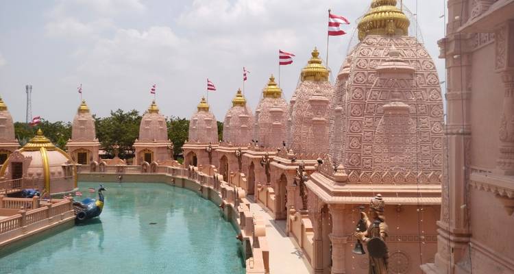 Spiritual Tour of India: Varanasi, Ayodhya, Prayagraj (4 Nights 5 Days) -  Taj Voyages Tours  4