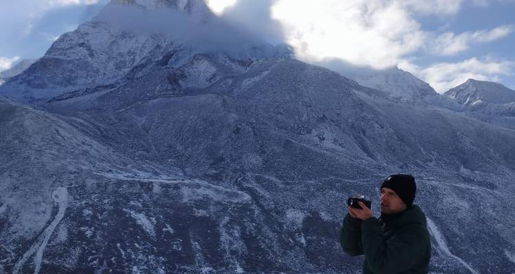 Vallée de Gokyo et camp de base de l'Everest via le col de Chola avec retour en hélicoptère - Female Guide Holiday 3