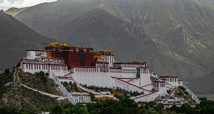 Circuit de 11 jours au Tibet (Chengdu, Lhassa, Shigatse, camp de base de l'Everest, lac Namtso) avec AIR au départ de Los Angeles - Intertrips 10