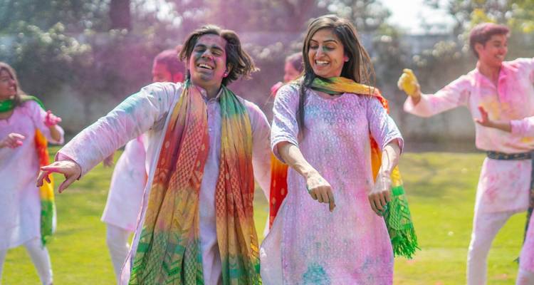 Excursión a Mathura y Vrindavan con el Taj Mahal - Yoganshi Travel 7