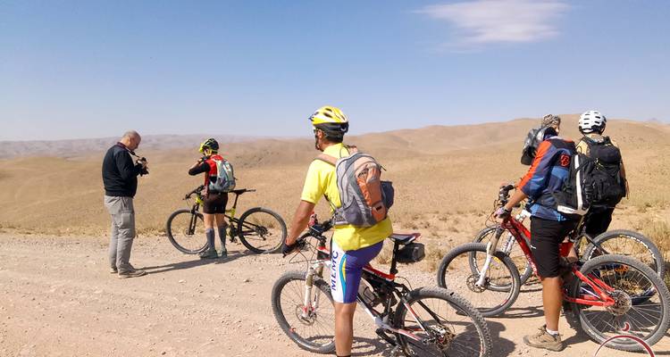 Vuelta ciclista a Uzbekistán - Central Asia Travel LP  9