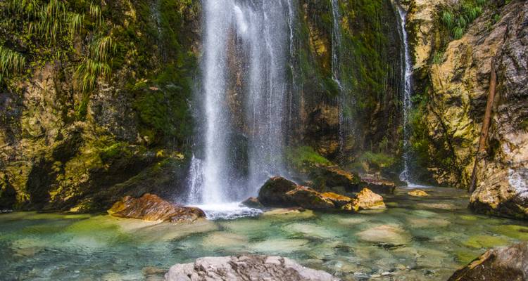 Viaje por carretera a Albania: cañones, acantilados y aguas cristalinas (8 destinations) - journaway 7