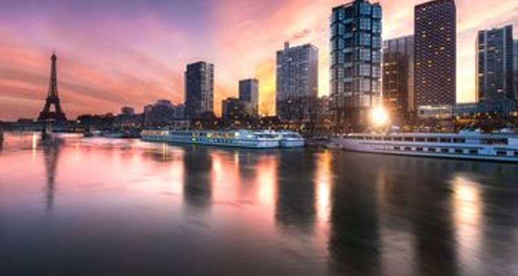 Les vitrines et les marchés de Noël de Paris (croisière port à port) - RENOIR - CroisiEurope River Cruises 6