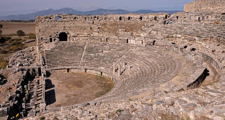Priene Miletus Didyma Group Tour - Fez Travel 7