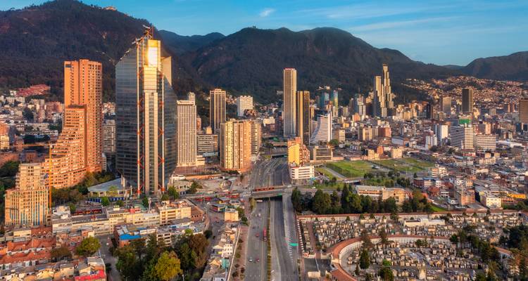 Colombia Bucketlist: Colorful Cities Meet Caribbean Vibes - journaway 6