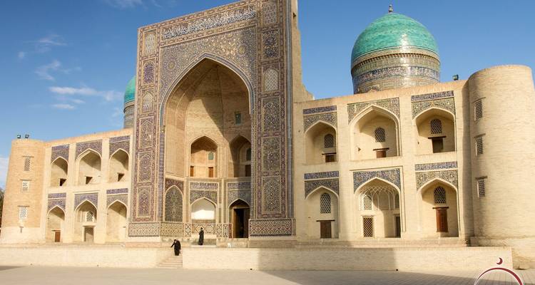 Pamir Highway and Silk Road - Central Asia Travel LP  10