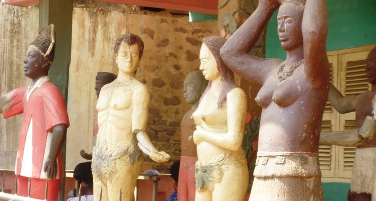 Indigens Of The Coast : Posuban Shrines - Olives Travel & Tour Ghana 4