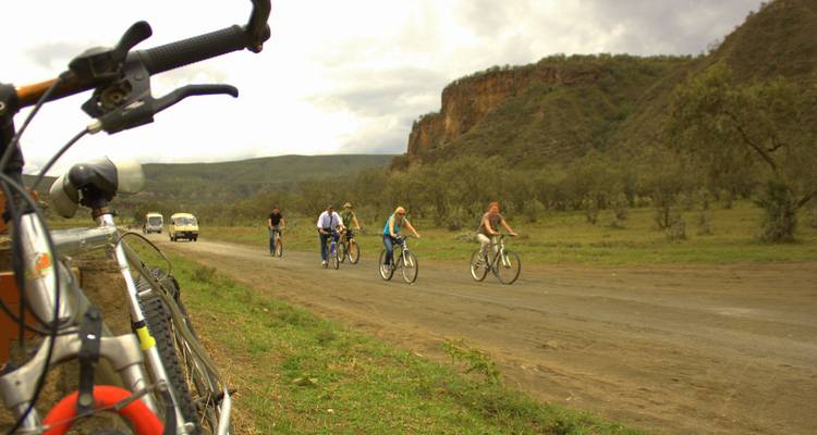 Safari de 2 días a Hells Gate, Lago Naivasha y Lago Nakuru Desde Nairobi - Gracepatt Ecotours Kenya 4