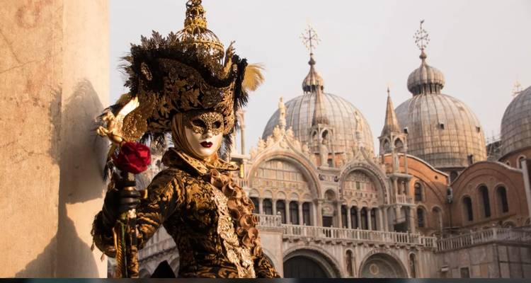 Viaje en Grupo a los Tesoros Ocultos de Italia - Firebird Tours 2