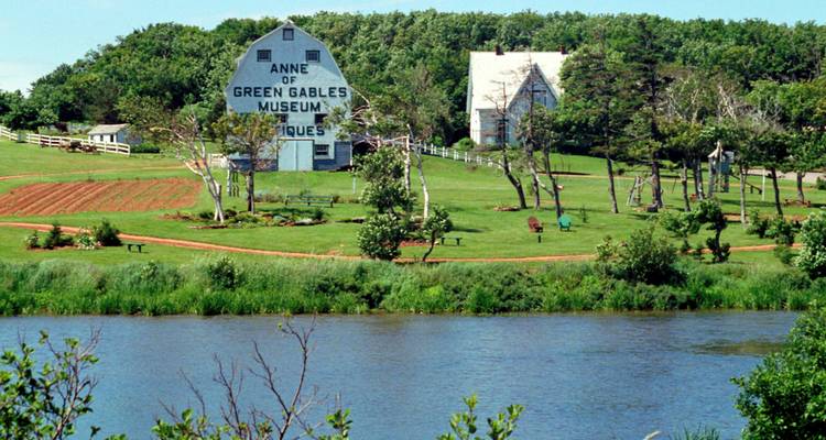 East Highlights and New England Cruise Toronto → Boston (2026) - Travel Marvel 8