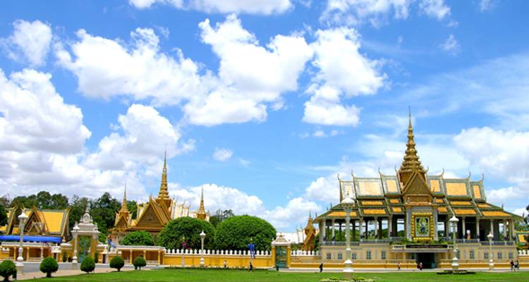 Cambodia Youth Adventure  - 10 days - On The Go Tours 1