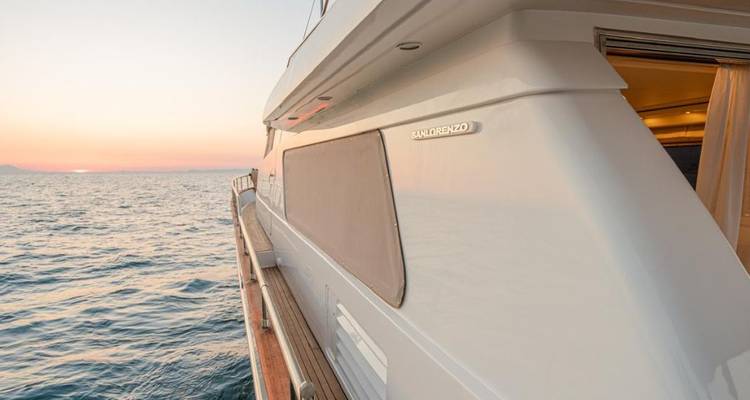 Une semaine à bord d'un fantastique bateau à moteur dans le golfe de Naples, entre les côtes amalfitaine et sorrentine. - Campania Overland 8
