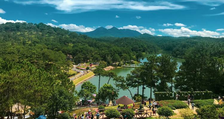 Vietnam Beach Vacation 8 Days - Vietnam Amazing Tours 6