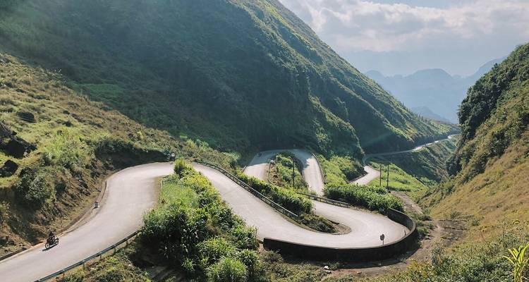 Ha Giang Loop on Motorbike 4 days - BestPrice Travel 4