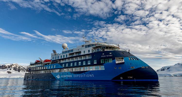 Antarctica, South Georgia & Falklands Explorer - 19 days - On The Go Tours 2