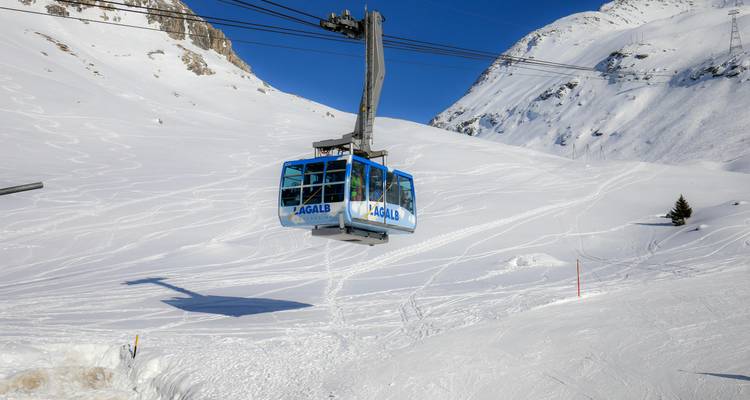 Alpes suizos con las rutas del Bernina y el Glacier Exprés - Wanderful Holidays LLC 2