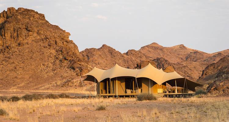Safari de luxe de 10 jours dans le désert de Namibie - Professional Safari Africa 1
