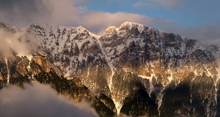 Safari en jeep dans les paysages d'hiver en Albanie - Drive Albania Tours 9