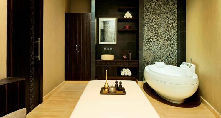 5 Day at Sheraton Sharjah Beach Resort & Spa - STM Tours LLC 3