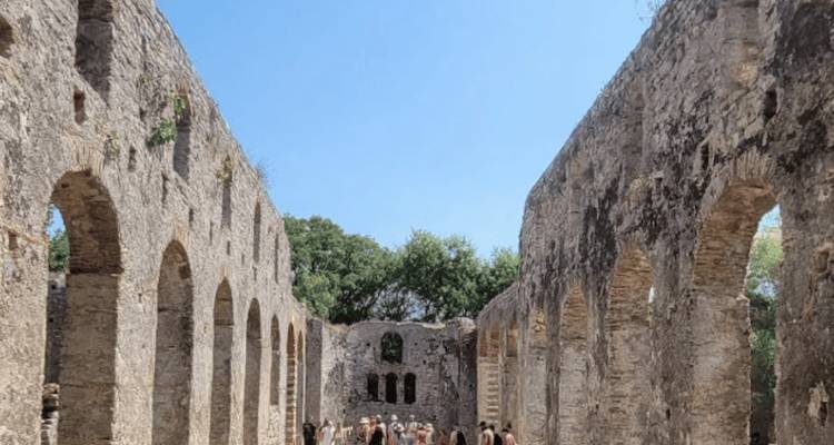 Grand tour d'Albanie : Une fusion d'histoire, de nature et de gastronomie Tout compris - InAlb TPP Shpk 2