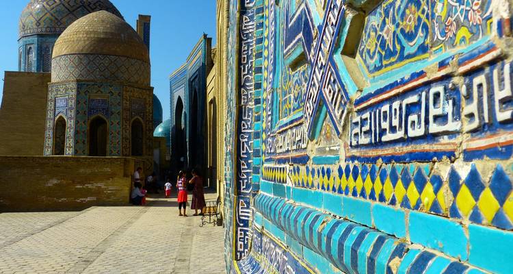 Aventura en los 5 Stans - Turkmenistán Uzbekistán Tayikistán Kirguistán Kazajstán - Bucket List Group Travel LLC 3