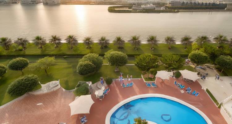5 jours à l'hôtel Holiday International Sharjah - STM Tours LLC 9