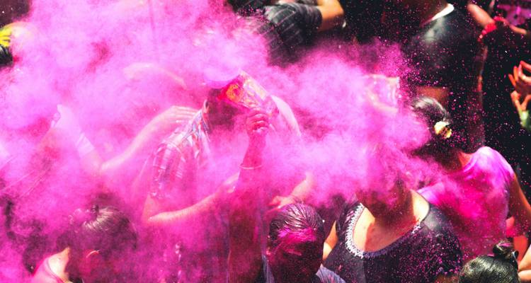 Festival de Holi en India - Vijay India Tours 1