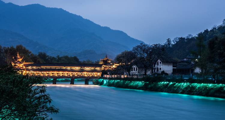 Excursión de 4 días a Chengdu como Voluntario para Pandas - Joy Travel 6