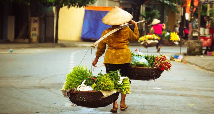 Vibin' in Vietnam: Lantern Lanes & Pagoda Paths (10 destinations) - journaway 1