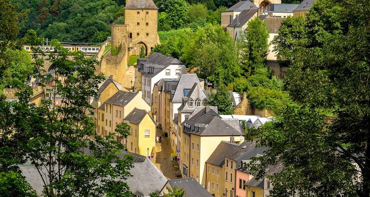 7 jours à Bruxelles avec Anvers, la Bataille des Ardennes, le Champ de Flandre, Gand, Bruges, Luxembourg et Dinant - STM Tours LLC 7