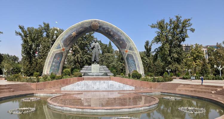 L'ultime circuit des 5 Stans : Kazakhstan, Kirghizistan, Tadjikistan, Ouzbékistan et Turkménistan - Découvrez l'Asie centrale en 16 jours - Adventure Bound LTD 4