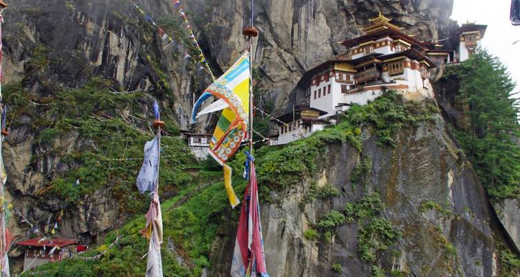 Bhutan Tour Package – 4 Nights 5 Days -  Taj Voyages Tours  4