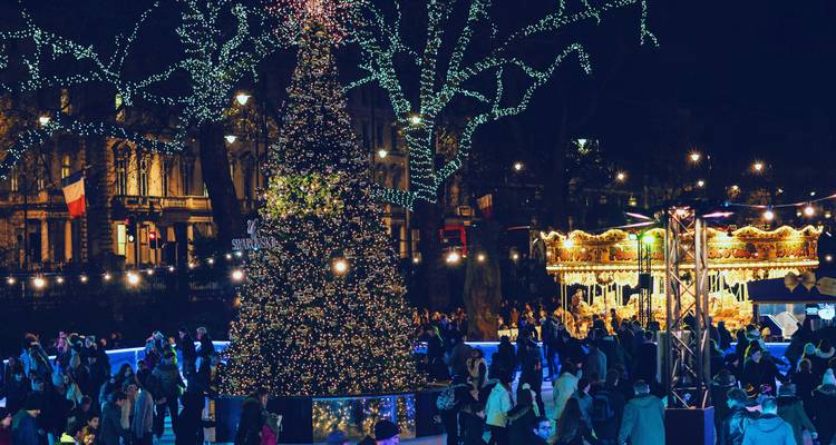 Christmas in London  (2026) - Collette 10