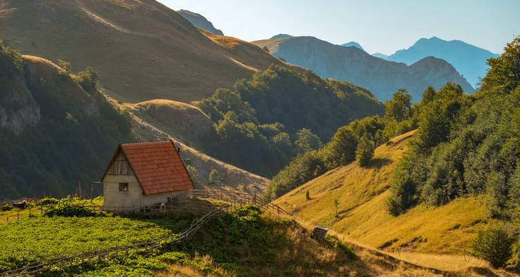 Balkan Vanlife : Endless Roads & Wild Horizons (13 destinations) - journaway 7