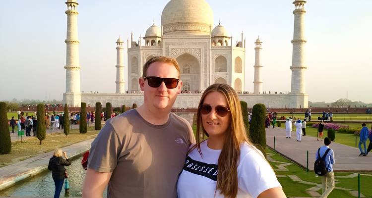 Depuis Jaipur : Visite privée du Taj Mahal et du Fort d'Agra le même jour - Abby and Scout Tours 2