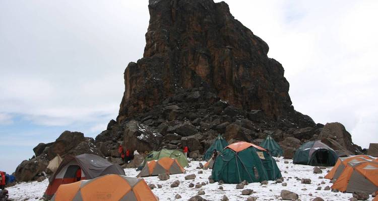 Ascension du Kilimandjaro par la route de Rongai 6 jours - Kilimanjaro Wonders Expedition Safari 1